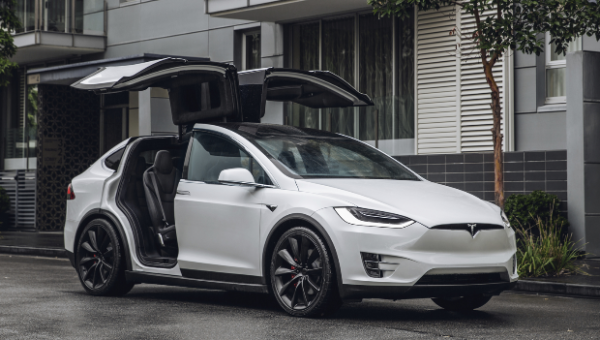 Tesla: Jetzt ist alles möglich!