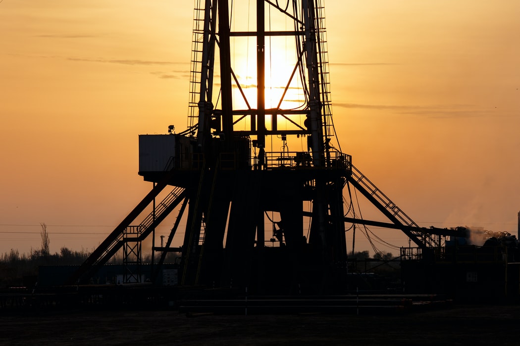 Tracking Öl-Stocks: der Öl-Preis wird 2022 auf 100 USD steigen. Sind Sie etwa immer noch nicht dabei?