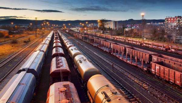 Stellen Aktien aus dem Schienentransportverkehr seit Donnerstag wieder einen Sektortrend dar?