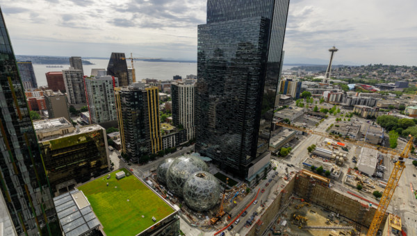 Amazon kündigt ein Aktiensplit- und Rückkaufprogramm an – Anleger sind erfreut