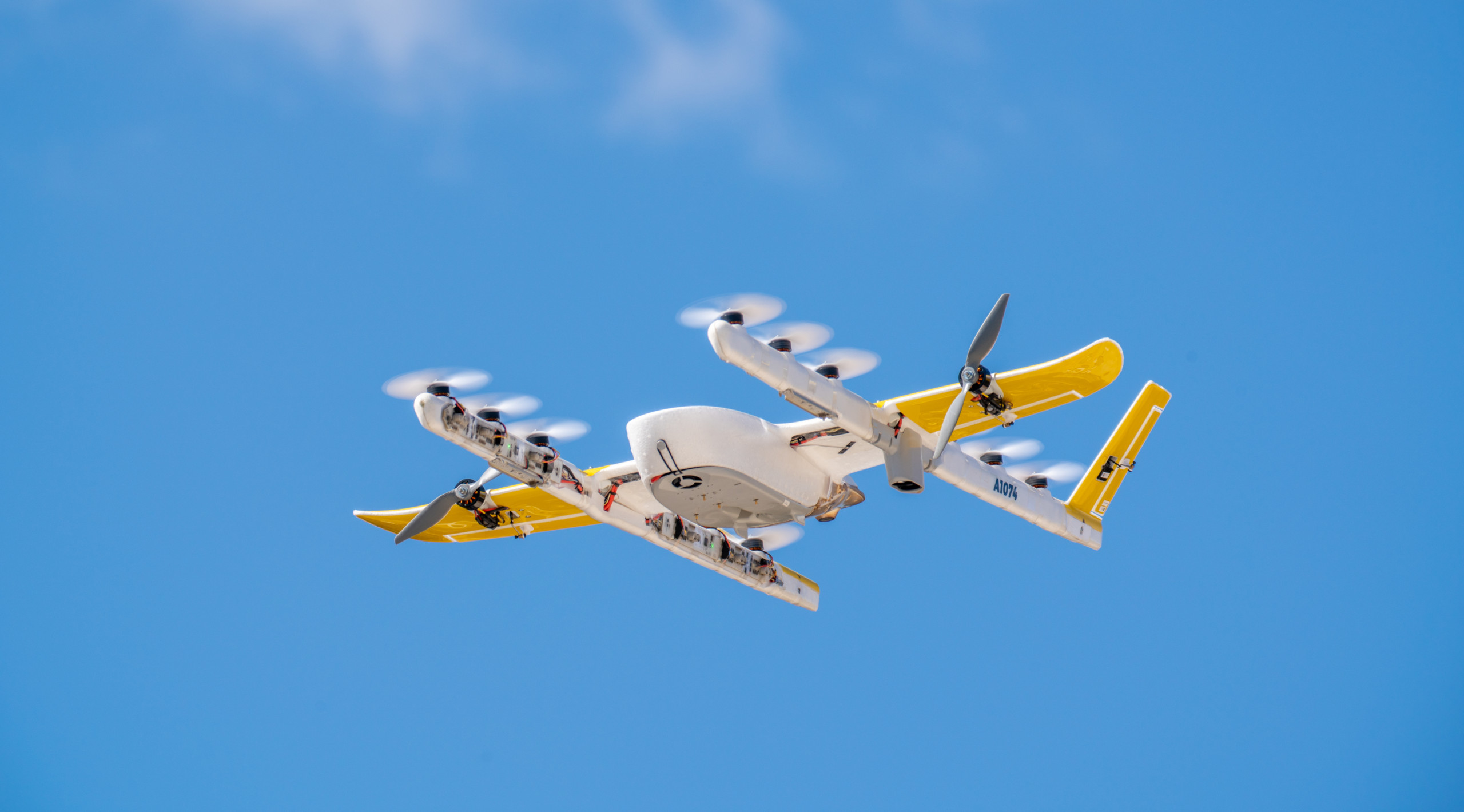 Alphabet-Tochter startet ersten kommerziellen Drohnenlieferdienst in den USA