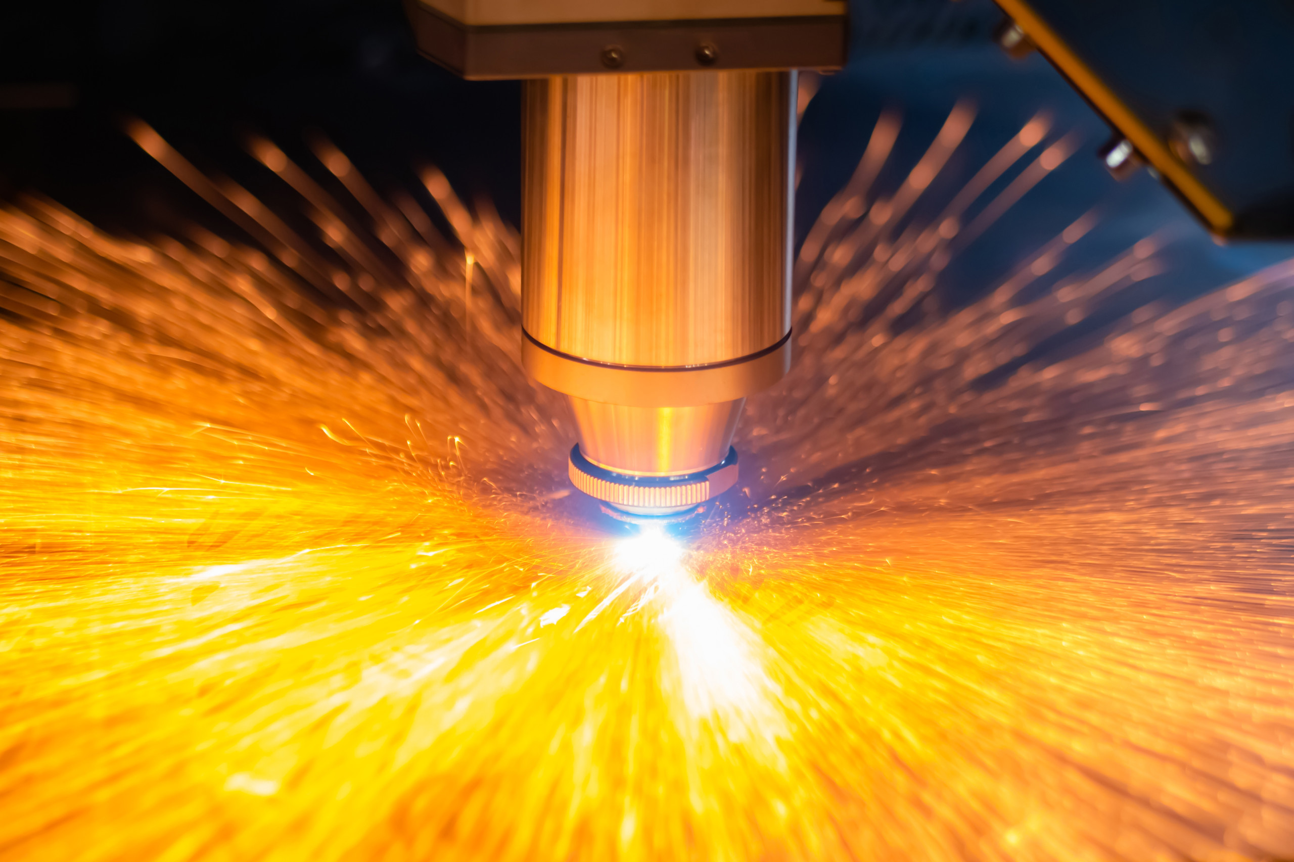 IPG Photonics:  Laserhersteller knickt wegen Produktion in Russland ein, eine Chance!