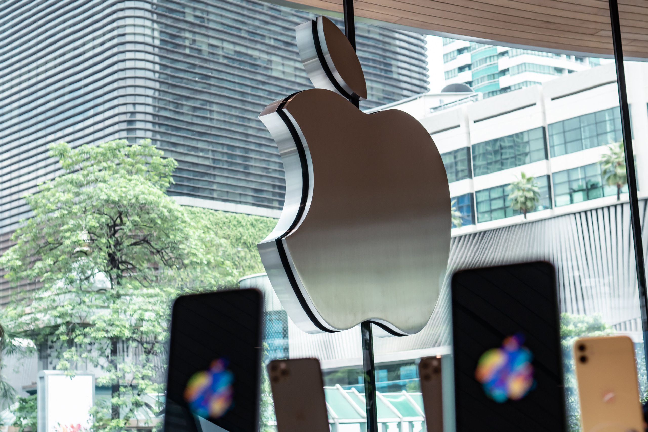 Apple schraubt iPhone Produktion hoch