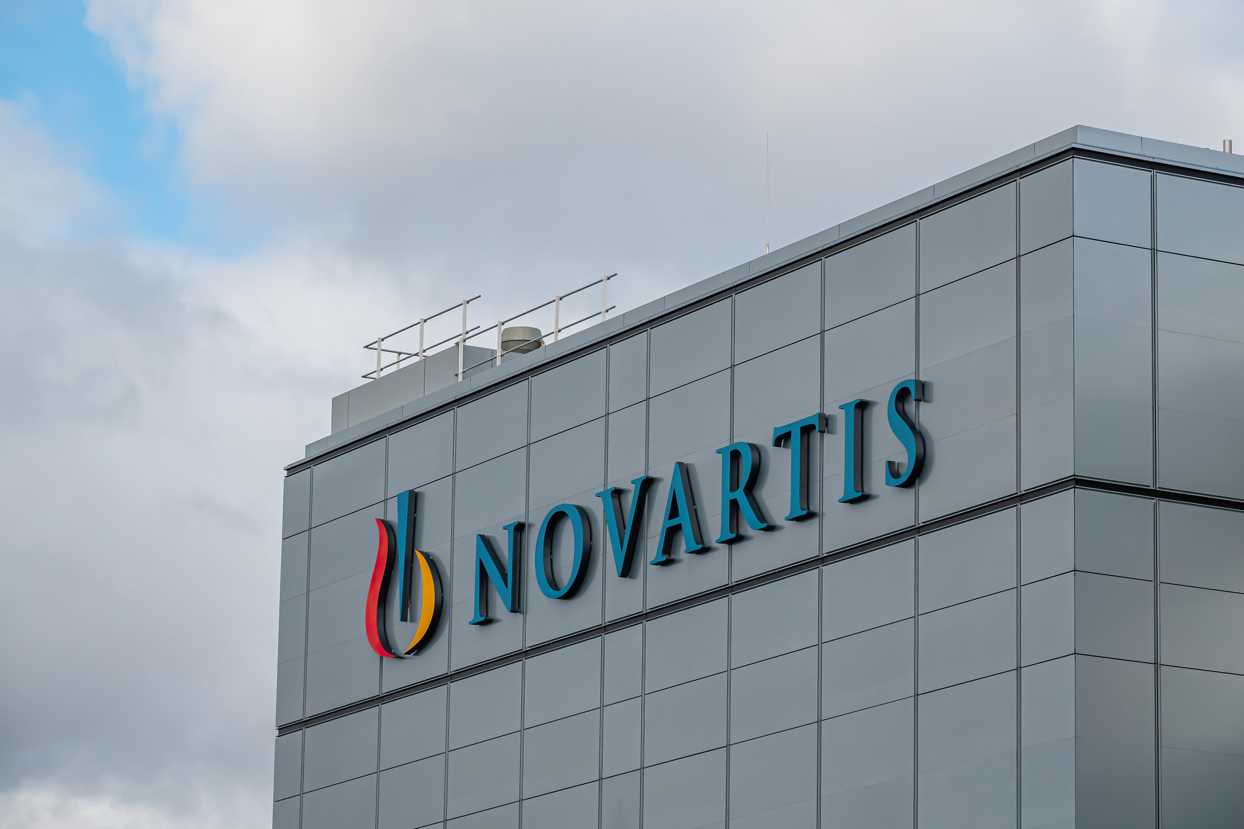 Novartis meldet positive Studienergebnisse zu Brustkrebsmedikament