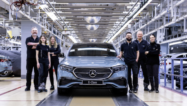Mercedes-Benz Group – Stuttgarter Premiumautobauer trotzt steigender Inflation mit höheren Verkaufspreisen im Luxussegment und Analysten sehen mehr als 60 % Kurspotenzial