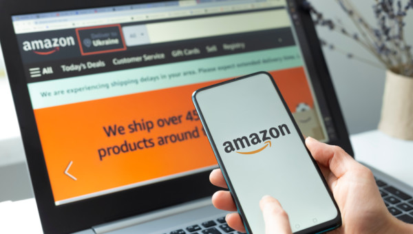 Amazon will Suchfunktion à la ChatGPT in seinen Webshop integrieren