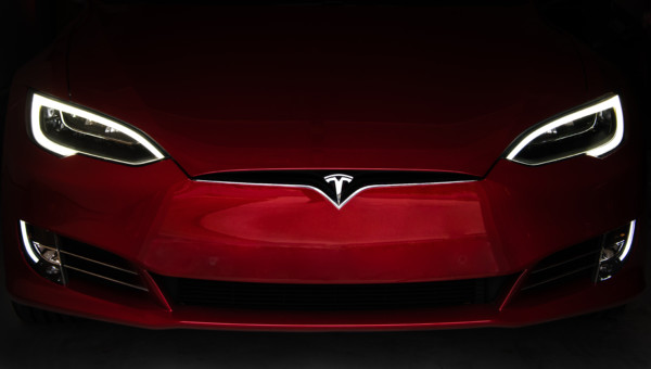 Tesla vermeldet Rekordumsätze, aber sinkende Gewinnmarge