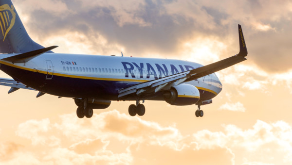 Ryanair verzeichnet kräftigen Gewinnsprung dank steigender Reiselust in Europa
