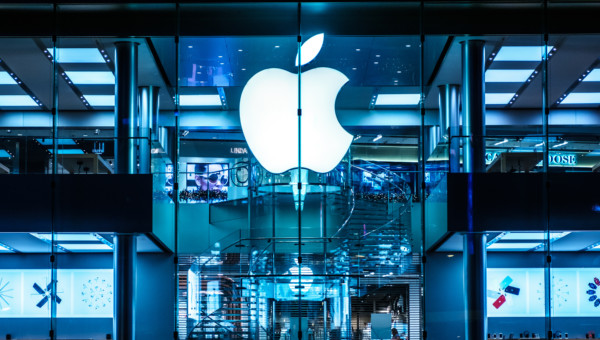 Apple erreicht Meilensteinbewertung von über 3 Bio. USD