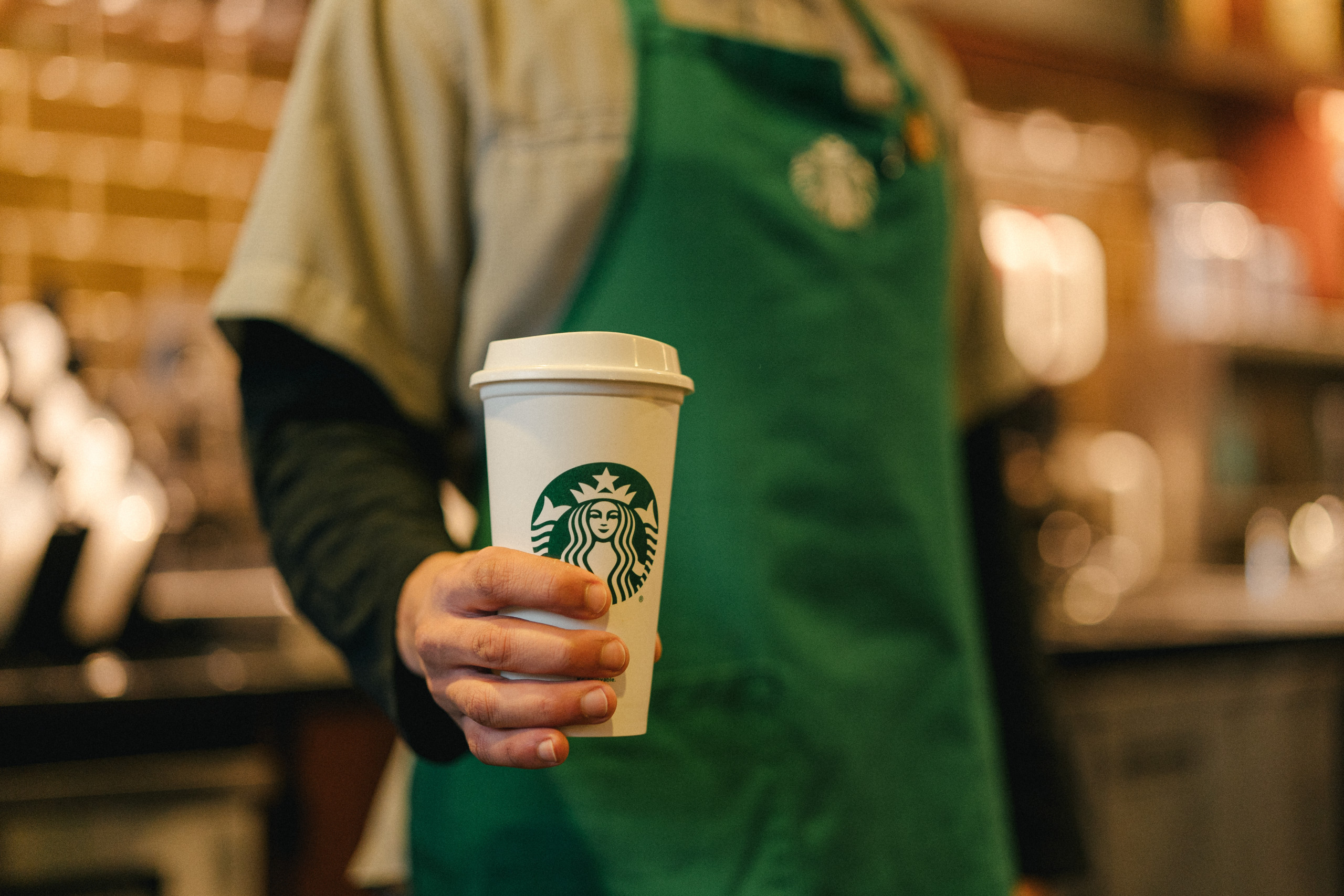 Starbucks: Kaffee, Kultur und Kapital - Die Starbucks-Erfolgsstory an der Börse