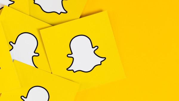 Snapchat+ Abonnenten können jetzt KI-generierte Bilder erstellen und versenden