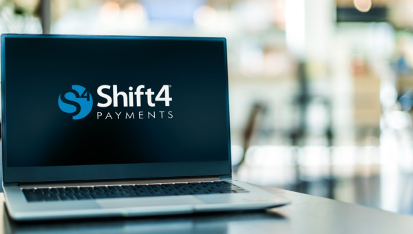 Shift4 Payments im Fokus: Übernahmespekulationen und Potenzial für einen Short Squeeze