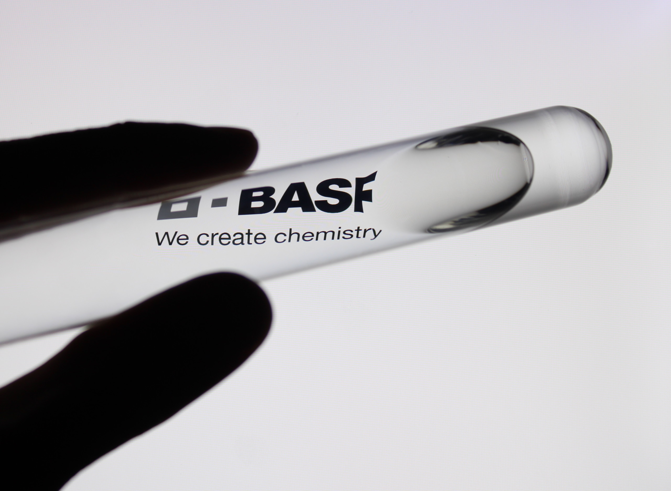 BASF: Umstrukturierung des Chemiekonzerns - UBS erkennt Potenzial für Neubewertung