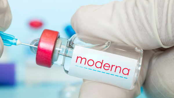 Moderna berichtet Marktanteilszuwachs bei COVID-Impfstoffen und erhält Analystenaufstufung von Oppenheimer