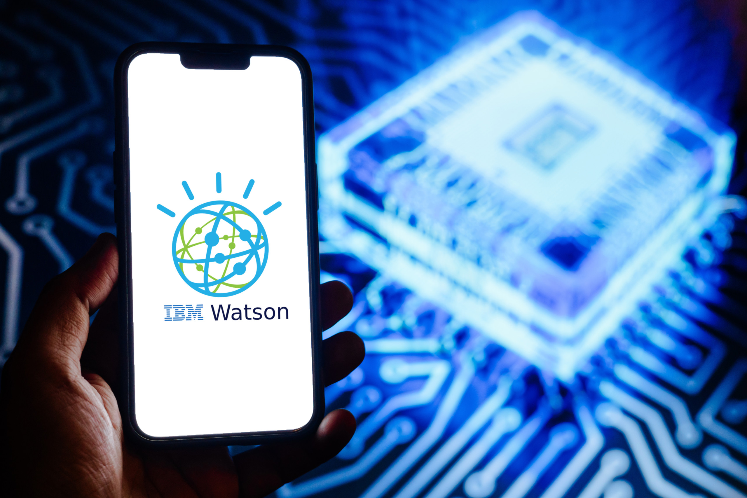 IBM übertrifft Quartalserwartungen: Verdopplung der KI-Aufträge mit starkem Beitrag von WatsonX