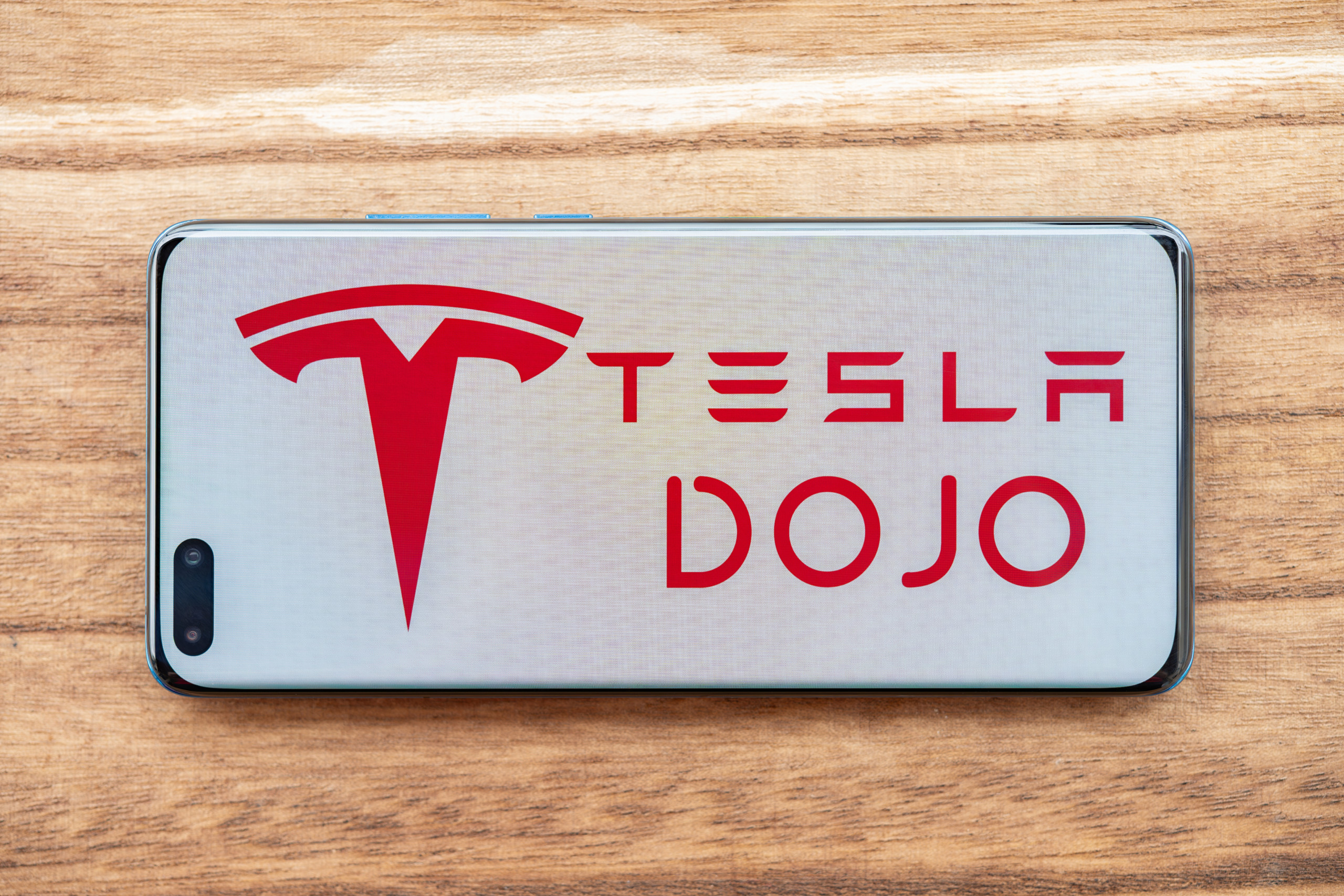 Tesla baut den Supercomputer Dojo in der Gigafactory in New York