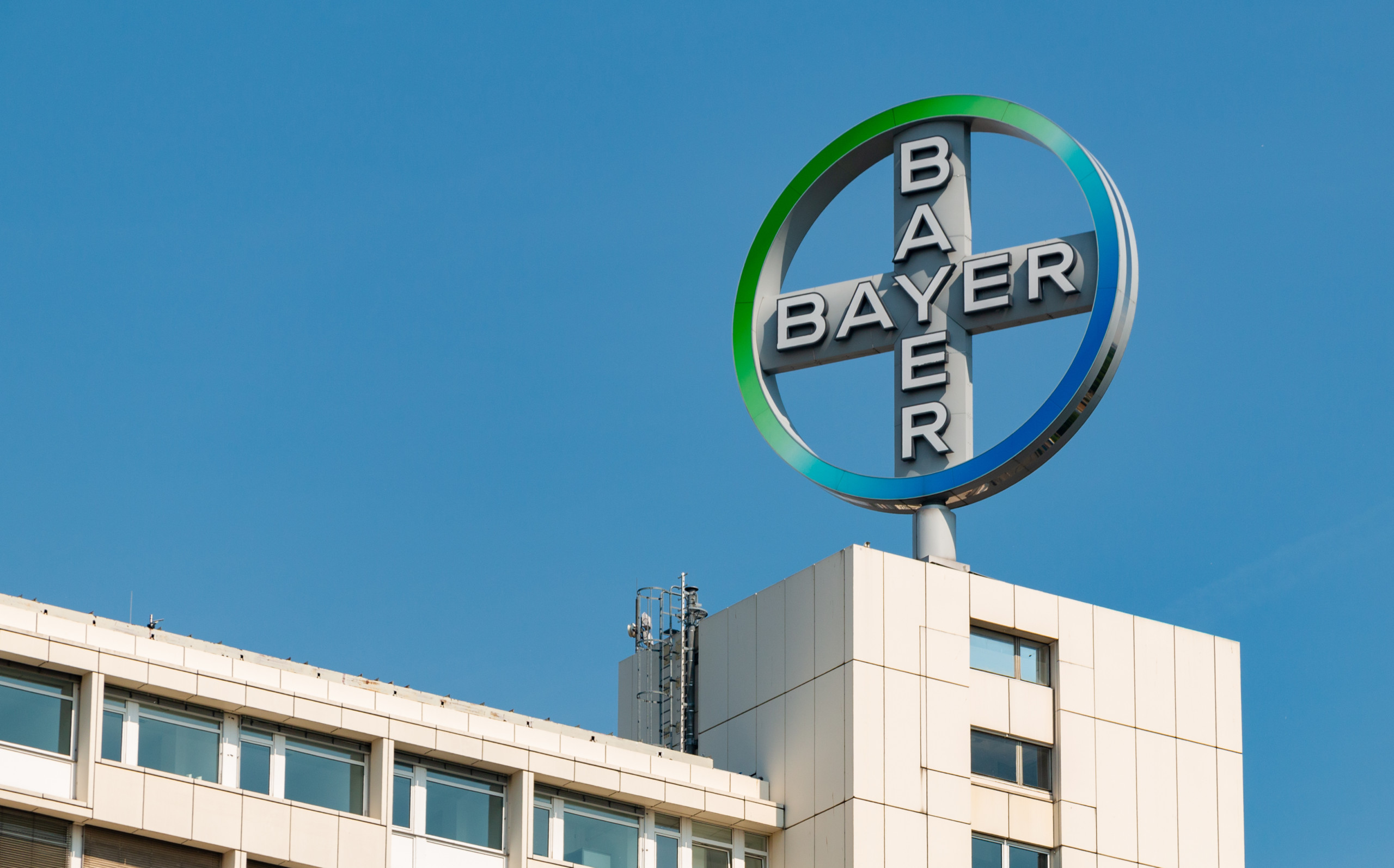 Bayer: Dividendenkürzung um 95 % zum Schuldenabbau