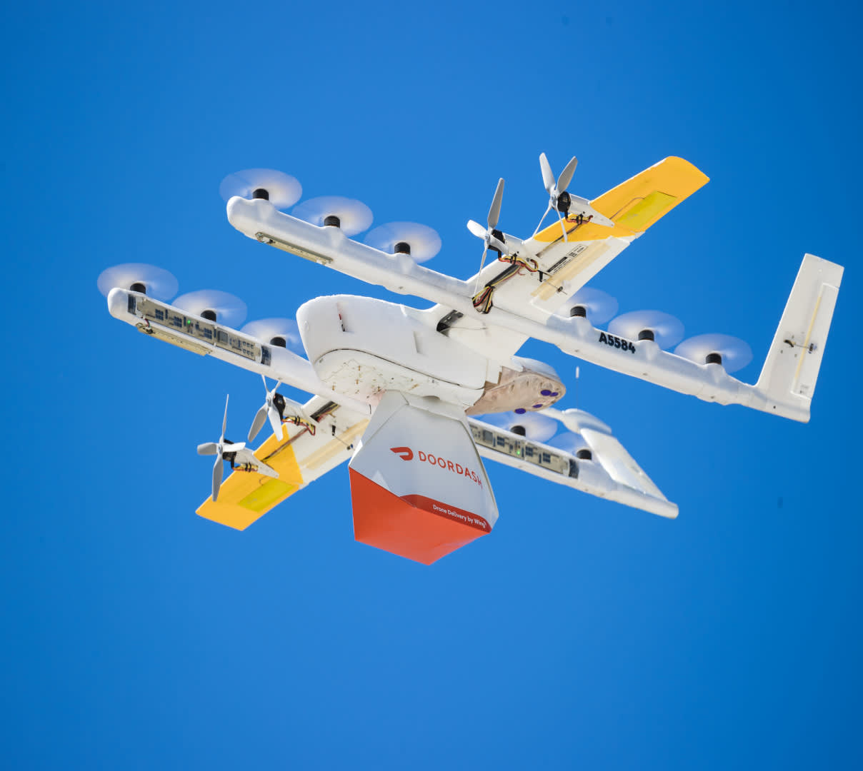 DoorDash startet Drohnenlieferungs-Pilotprojekt in den USA in Kooperation mit Alphabets Wing