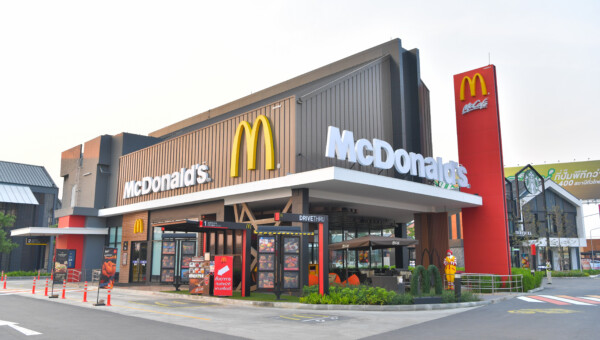 McDonald’s beendet KI-Drive-Through-Test mit IBM