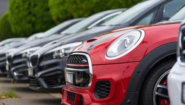 CAM-Ranking: Chinesische Autohersteller überholen Deutschland in Innovationskraft, BMW an der Spitze