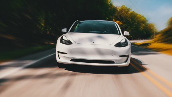 Musk erwartet autonome Tesla-Fahrzeuge bis nächstes Jahr – „Wäre schockiert, wenn nicht“