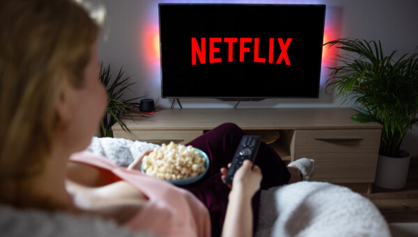 Netflix meldet starkes Nutzerwachstum und boomende werbefinanzierte Abos