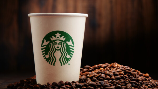 Kommt nun die Wende bei der Starbucks-Aktie? – Starboard Value erwirbt Anteil