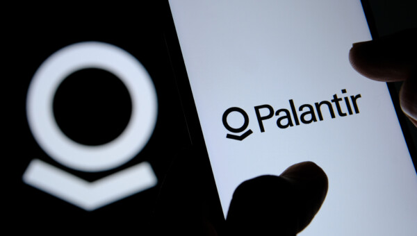 Palantir: Rekordquartalsgewinn dank „ungebremster Nachfrage und wachsendem Verständnis für die Software“