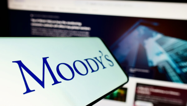 Moody’s erhöht Gewinnprognose für 2024 dank starkem 3. Quartal. Nachfrage nach Bonitätsüberprüfungen und Kreditratings steigt weiter!