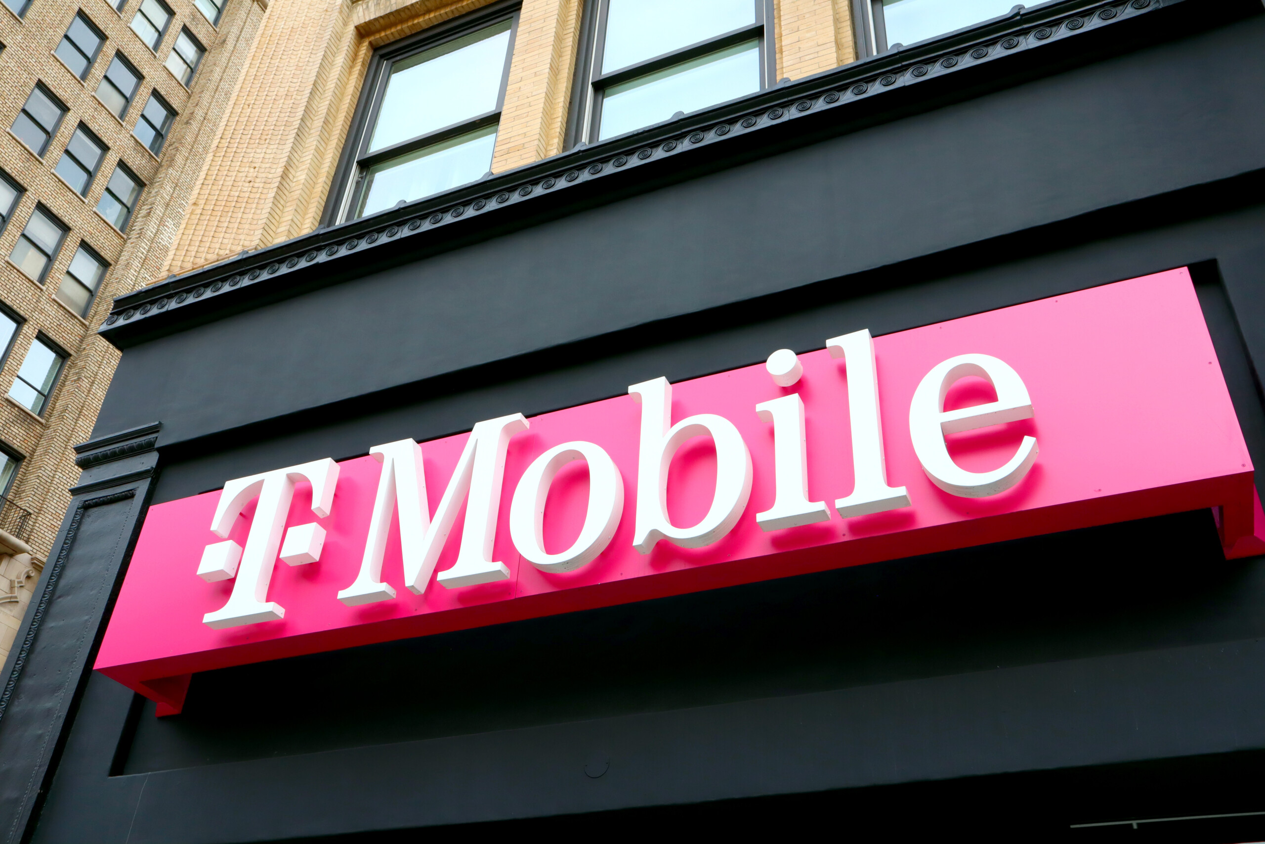 Big-Call Depotupdate: Depotperformance mit +114% weiter gut behauptet, Beiersdorf überzeugt mit soliden Zahlen - Bei T-Mobile US bietet sich der Einstieg mit einem Hebelderivat an!