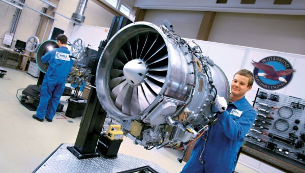 MTU Aero Engines – Triebwerkhersteller habe die Schwierigkeiten des Vorjahrs überwunden und sei wieder auf Wachstumskurs