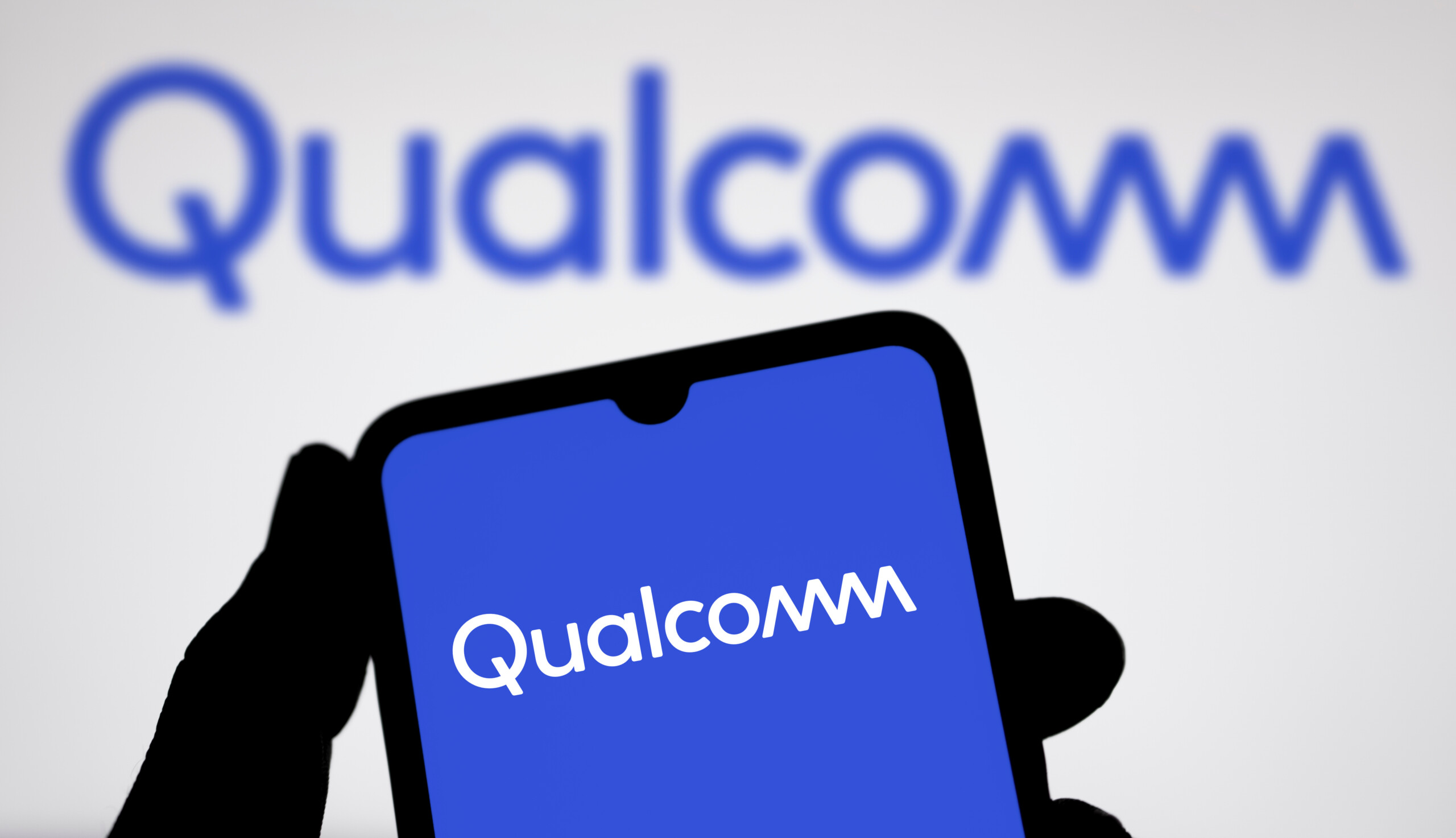 Qualcomm überzeugt mit starkem Ausblick dank steigender Smartphone-Nachfrage und Wachstum in neuen Geschäftsfeldern