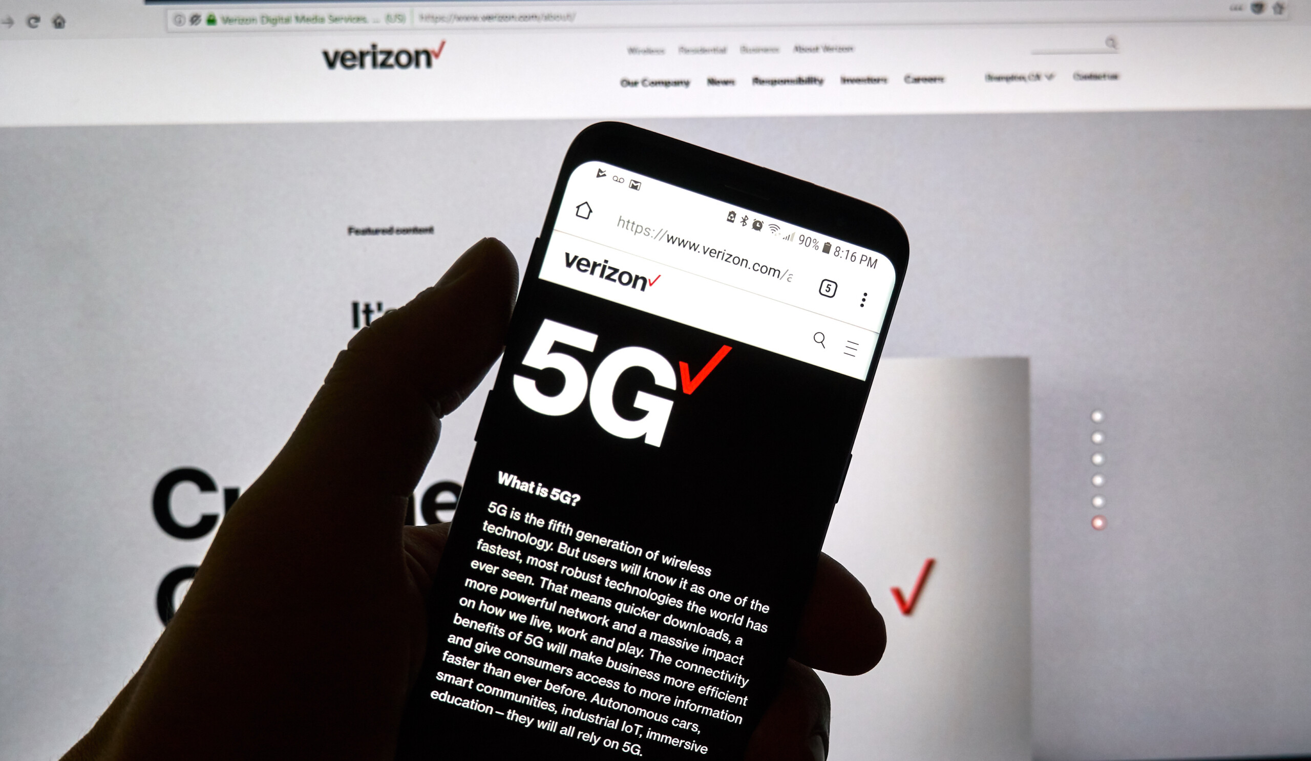 Verizon Communications überzeugt mit starkem Kundenwachstum und stellt KI-Strategie vor